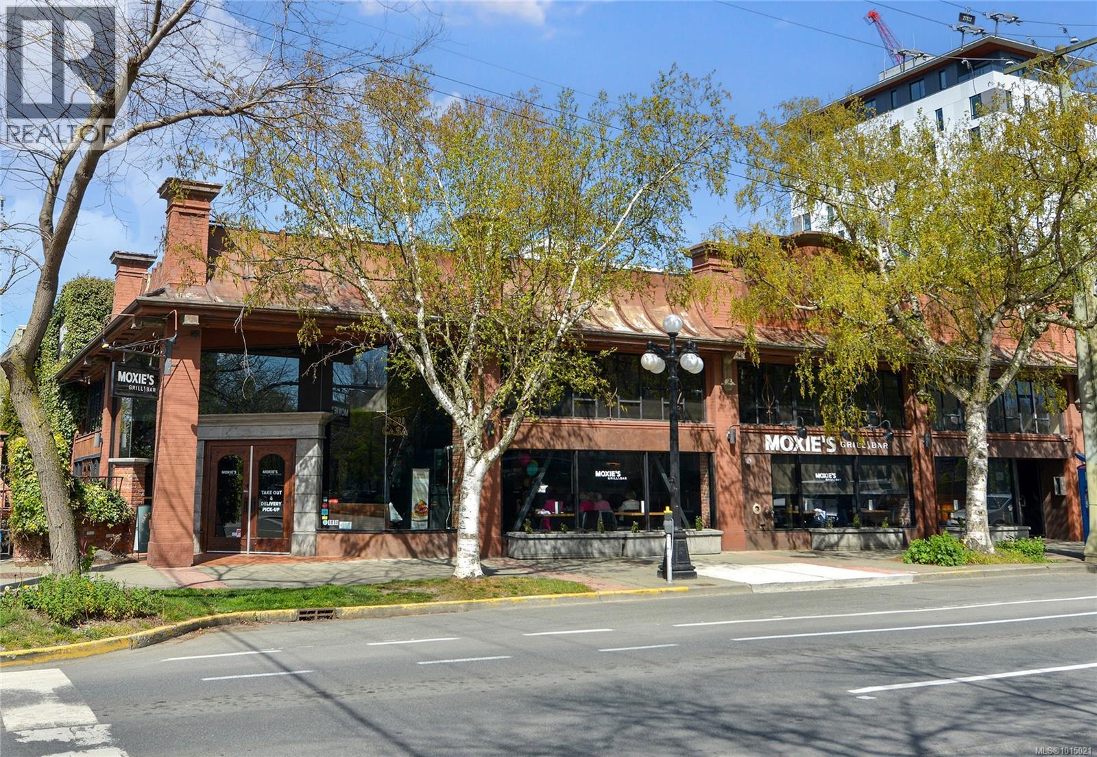 1208 930 Yates Street, Victoria