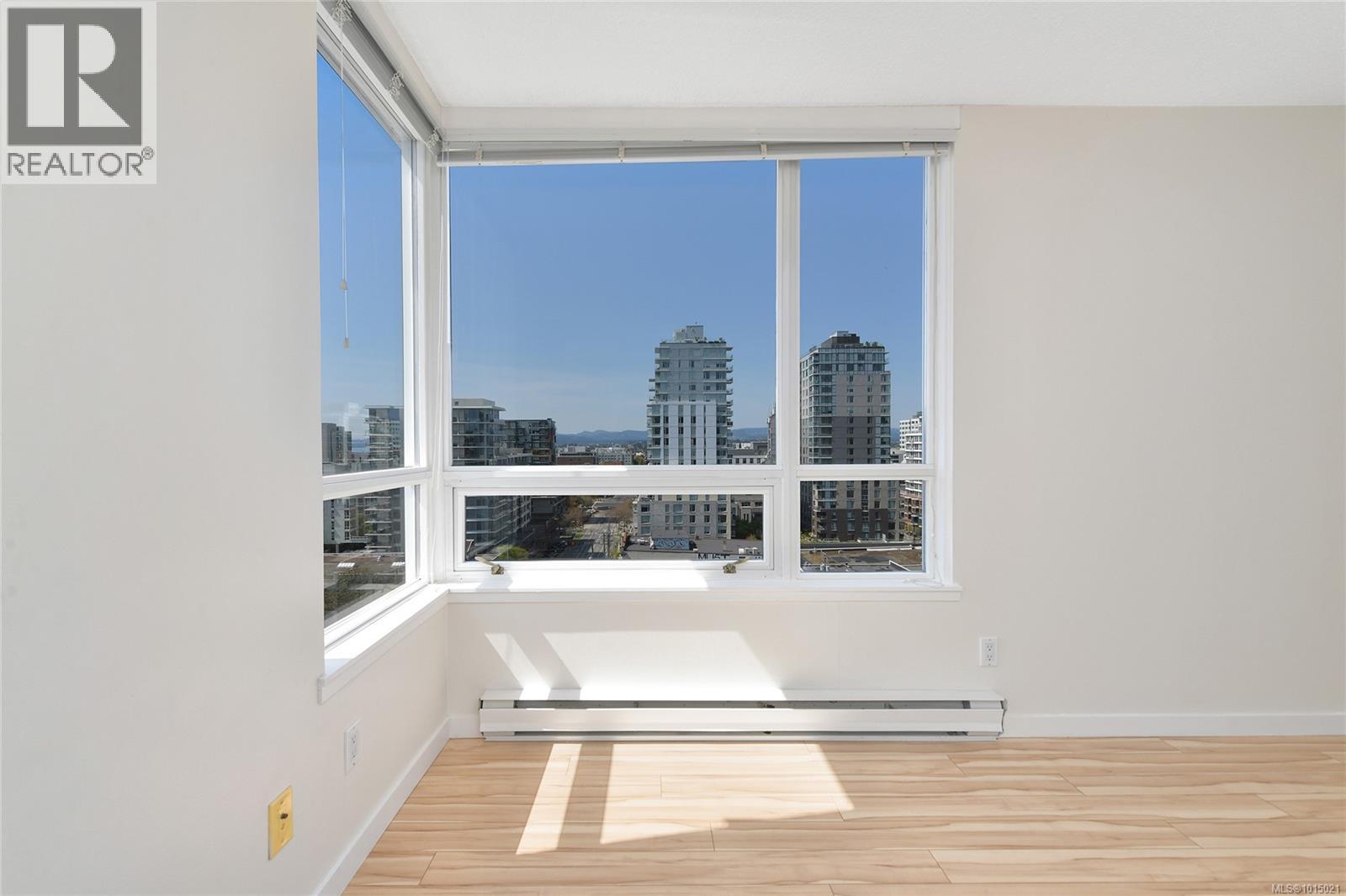 1208 930 Yates Street, Victoria