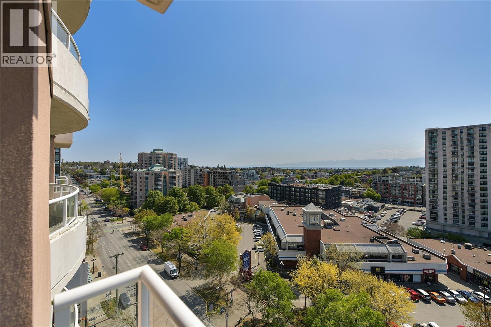 1208 930 Yates Street, Victoria