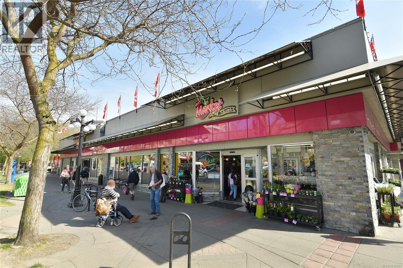 1208 930 Yates Street, Victoria