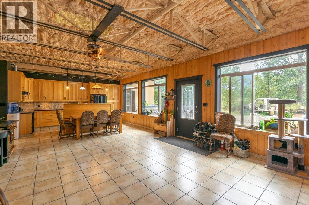 #46 2481 SQUILAX-ANGLEMONT ROAD - 6