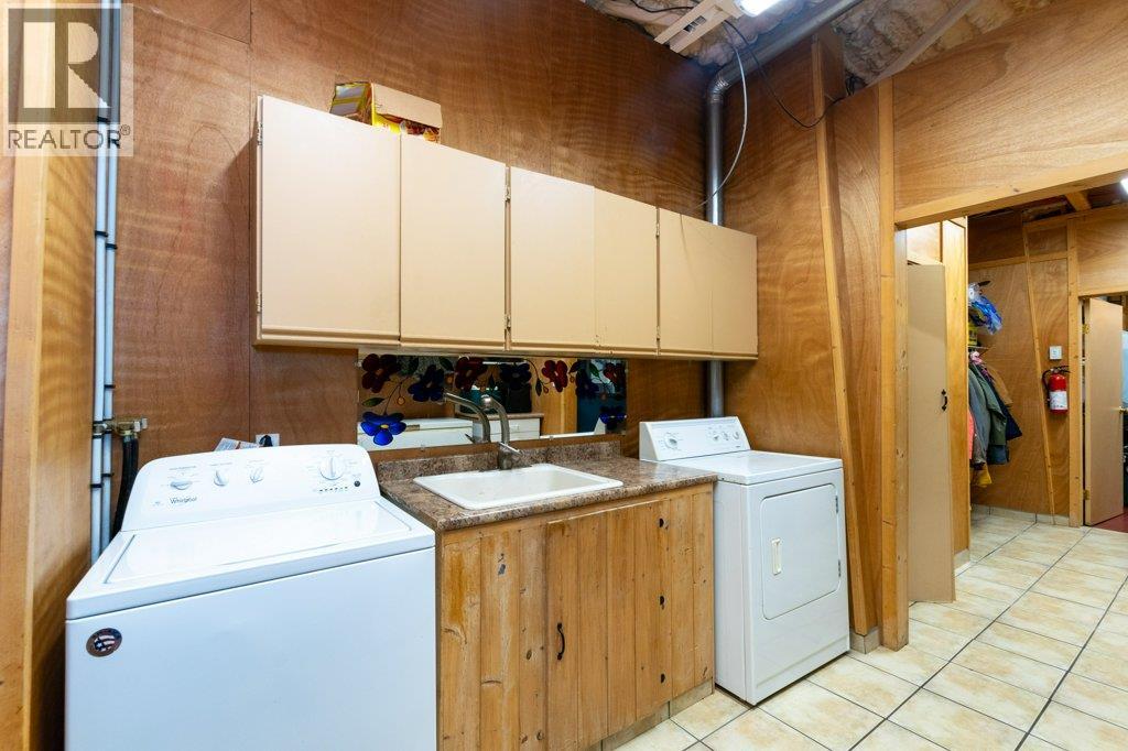 #46 2481 SQUILAX-ANGLEMONT ROAD - 25