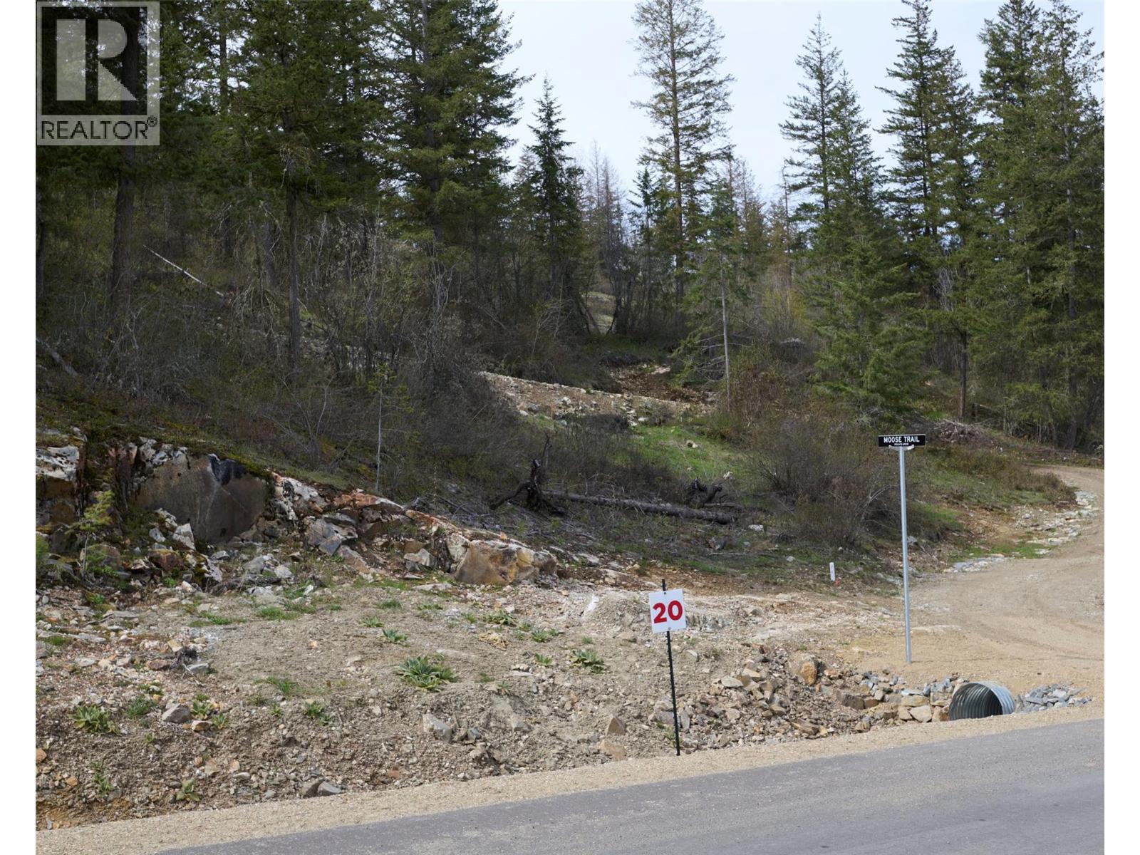  236 Crooked Pine Road, Enderby