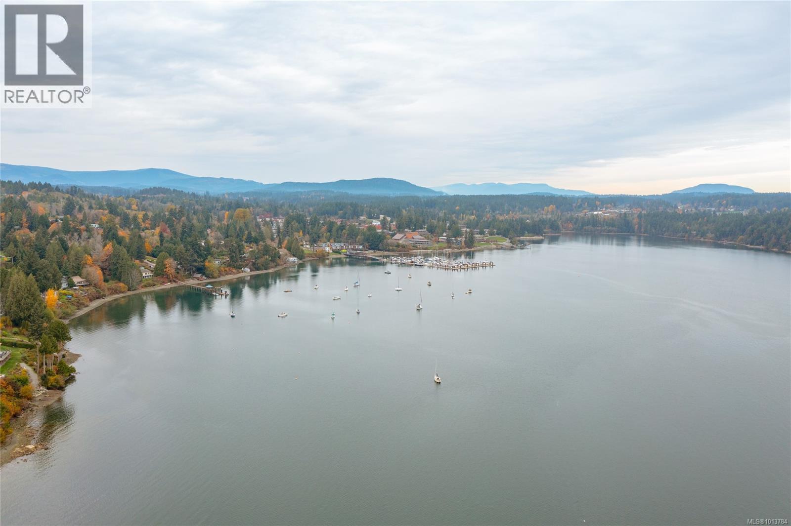 2435 Huckleberry Rd, Mill Bay