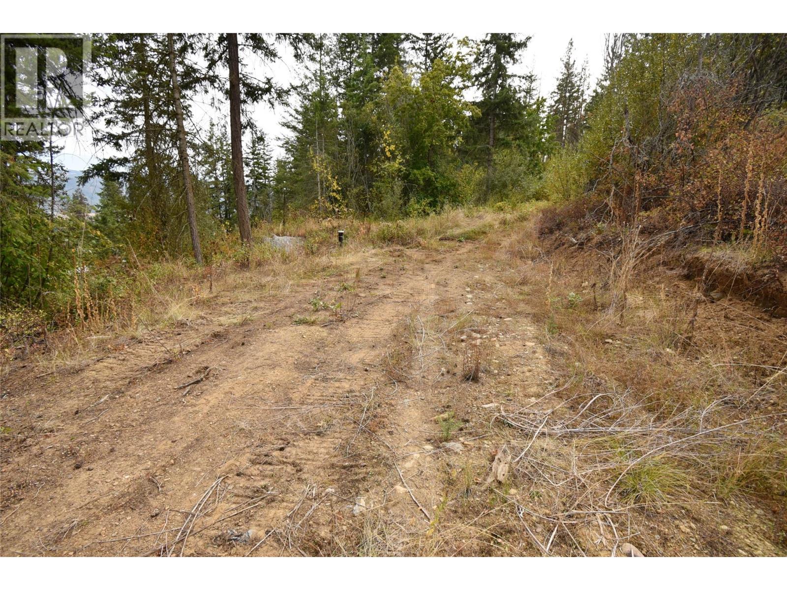 246 Crooked Pine Road, Enderby