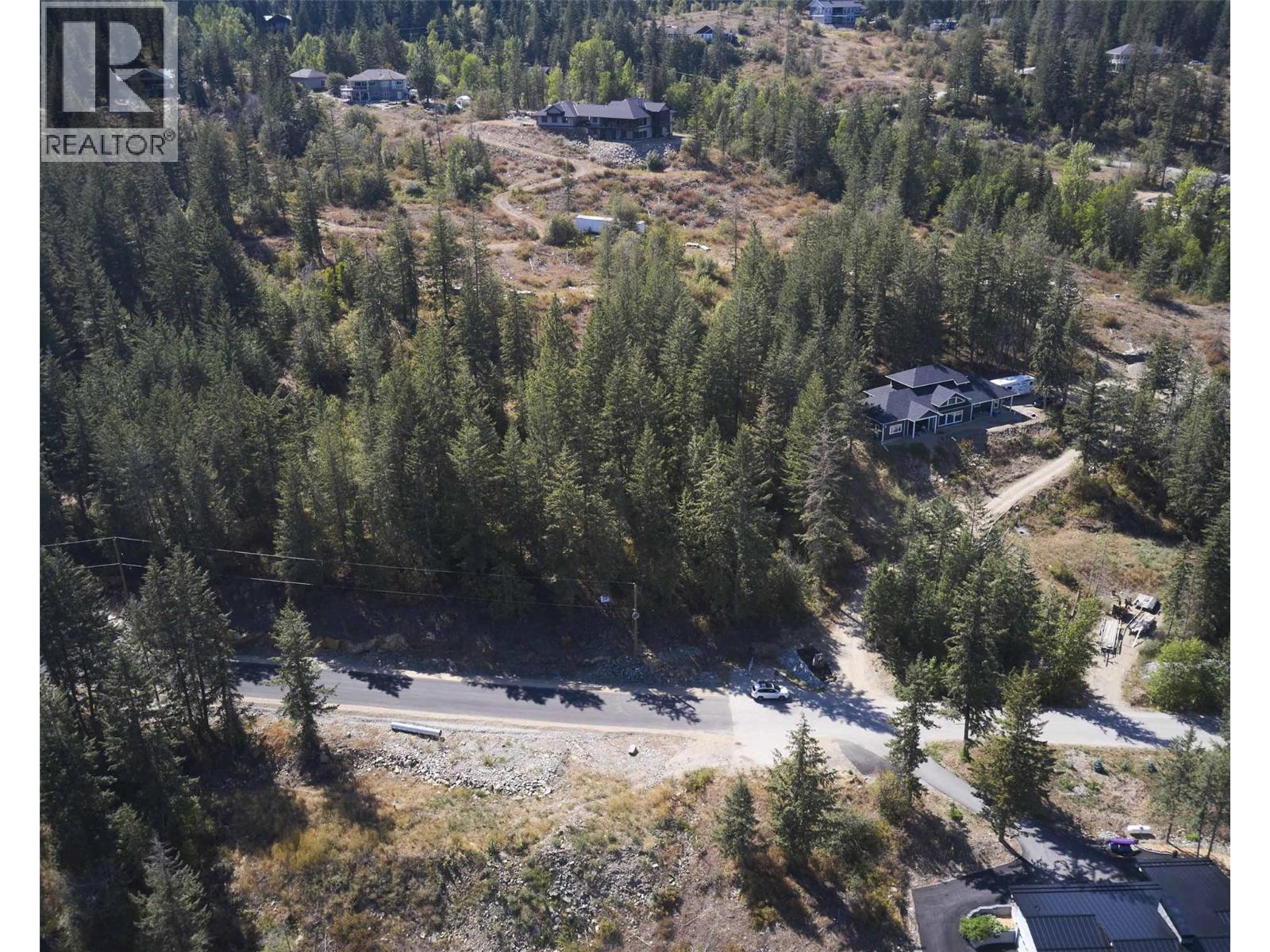 201 Crooked Pine Road, Enderby