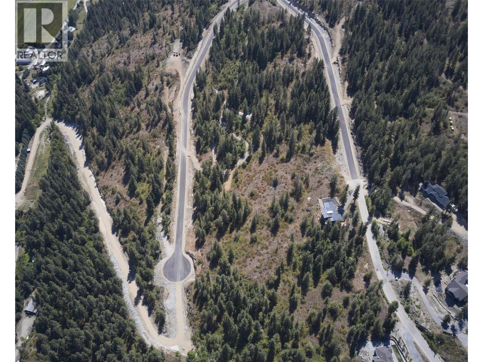 201 Crooked Pine Road, Enderby