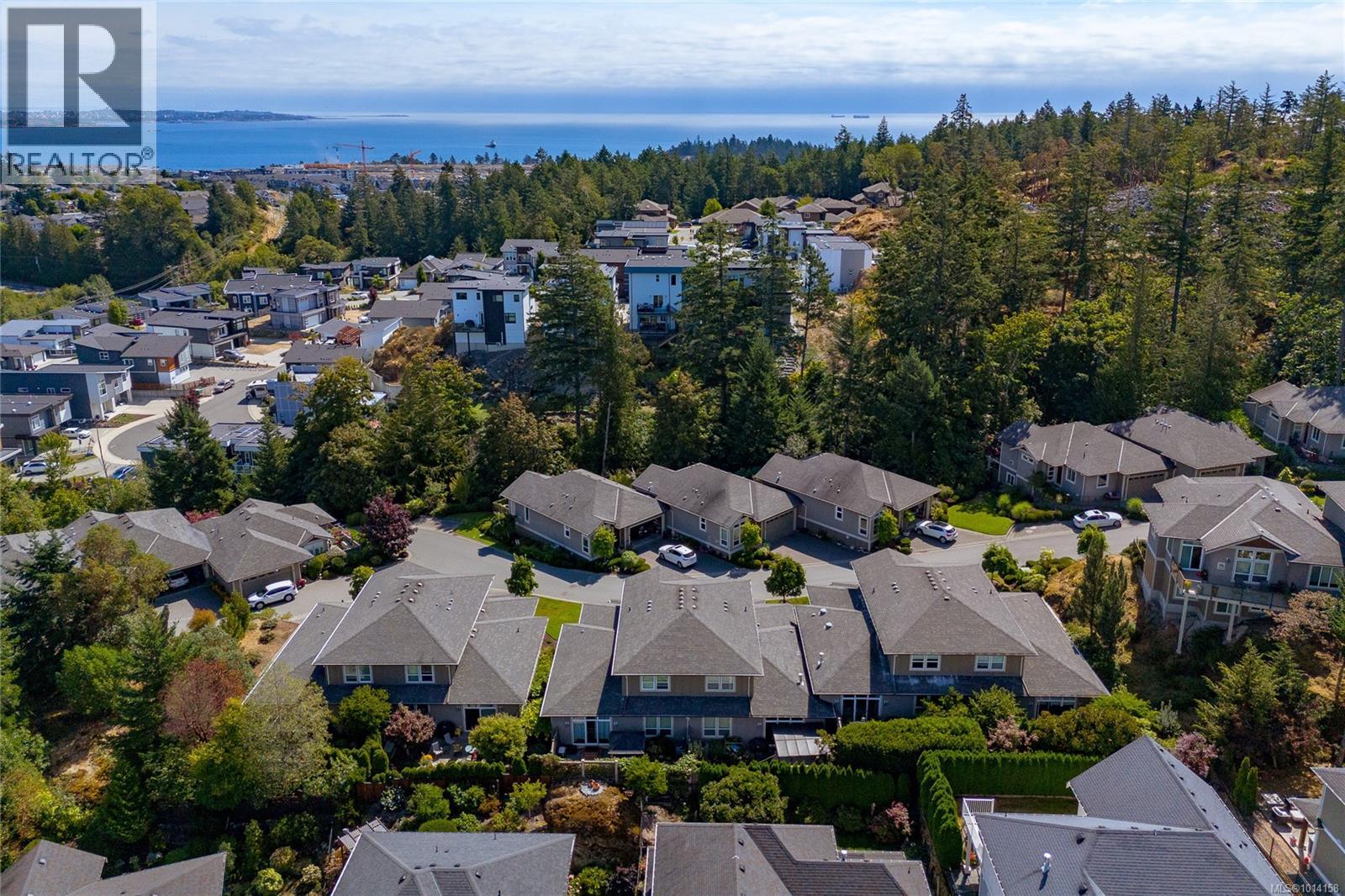 12 551 Bezanton Way, Colwood