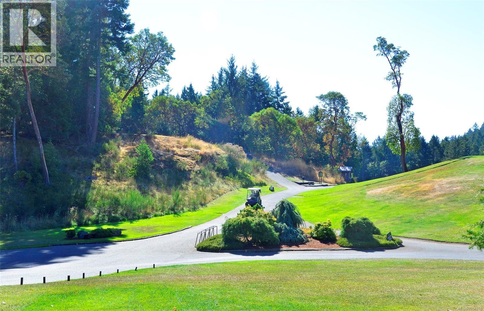 12 551 Bezanton Way, Colwood