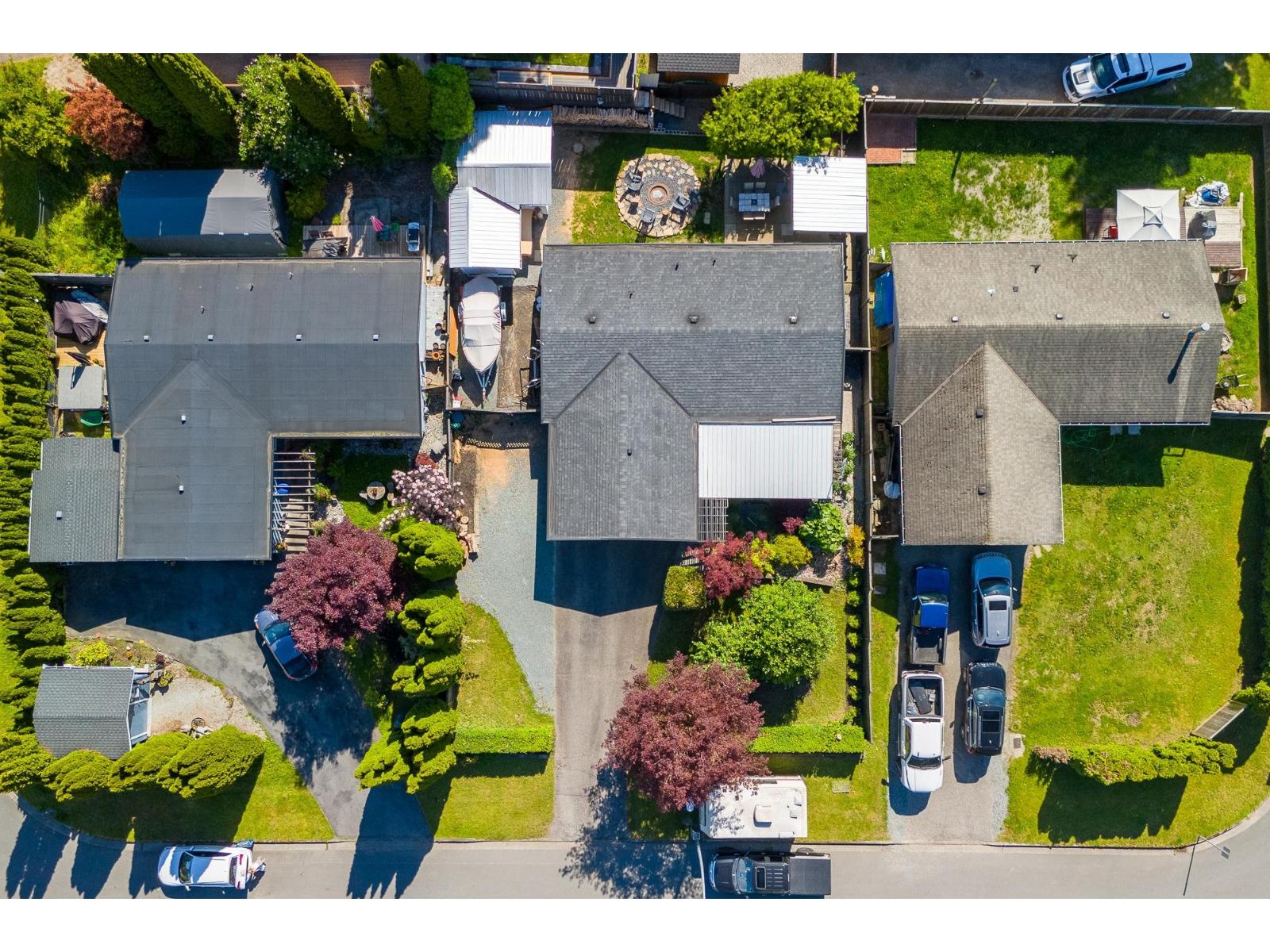 7812 THRASHER STREET, Mission