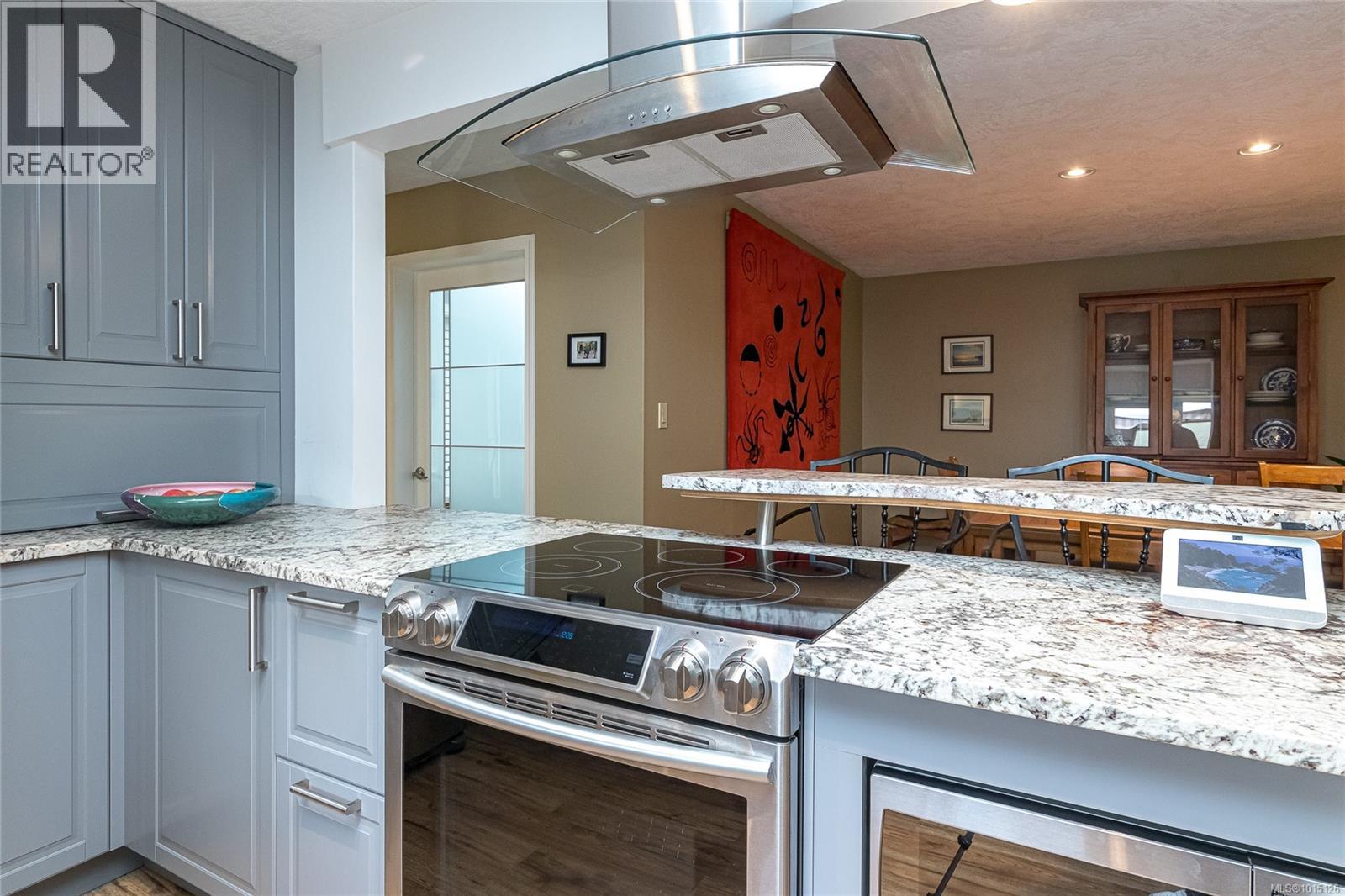 1021 Scottswood Lane, Saanich