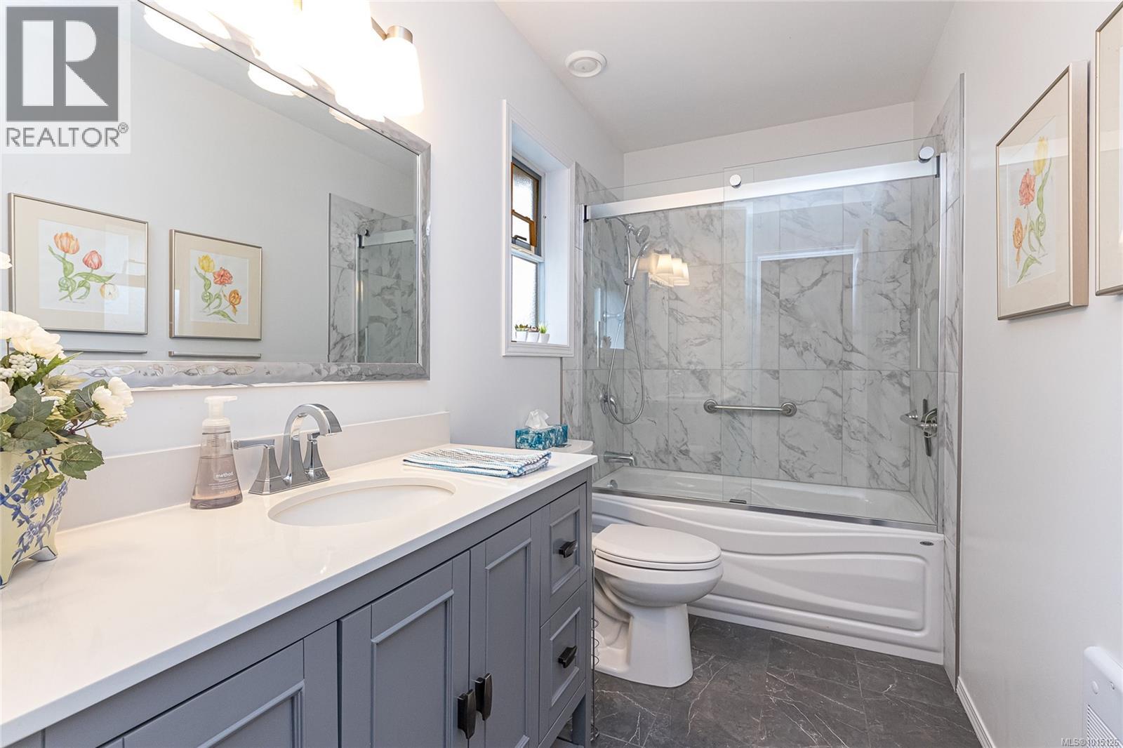 1021 Scottswood Lane, Saanich