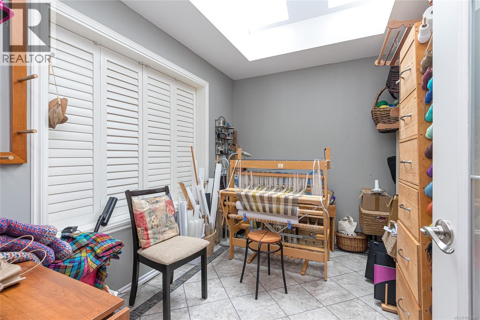 1021 Scottswood Lane, Saanich