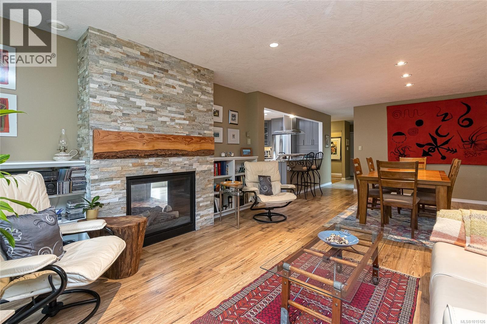 1021 Scottswood Lane, Saanich