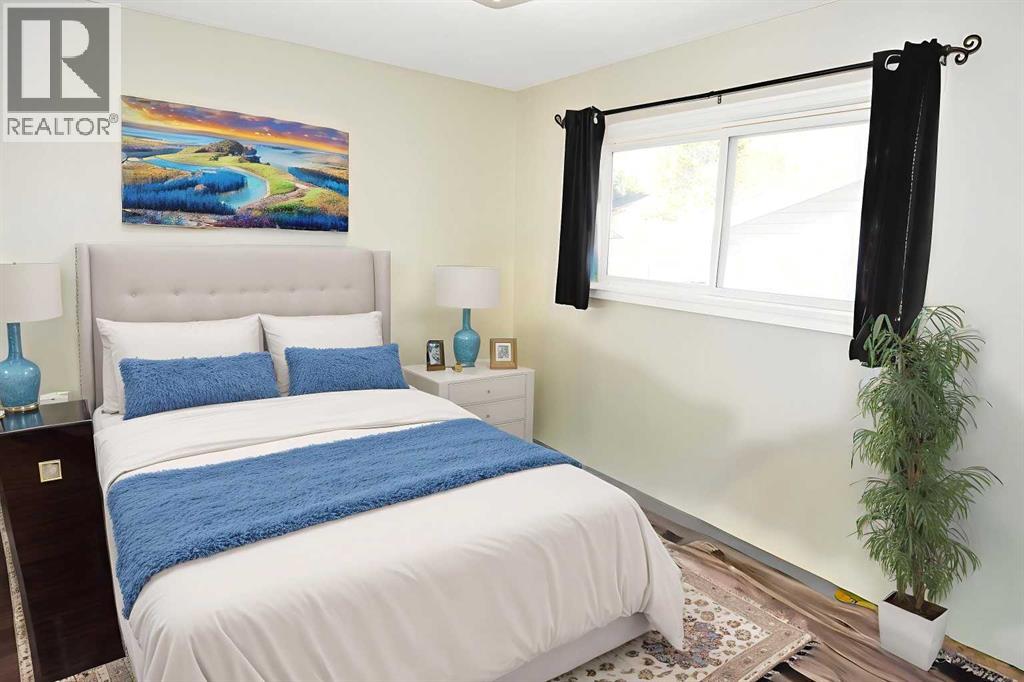 Single Family House Bungalow for Sale in  Woodvale Road SW Woodlands Calgary 