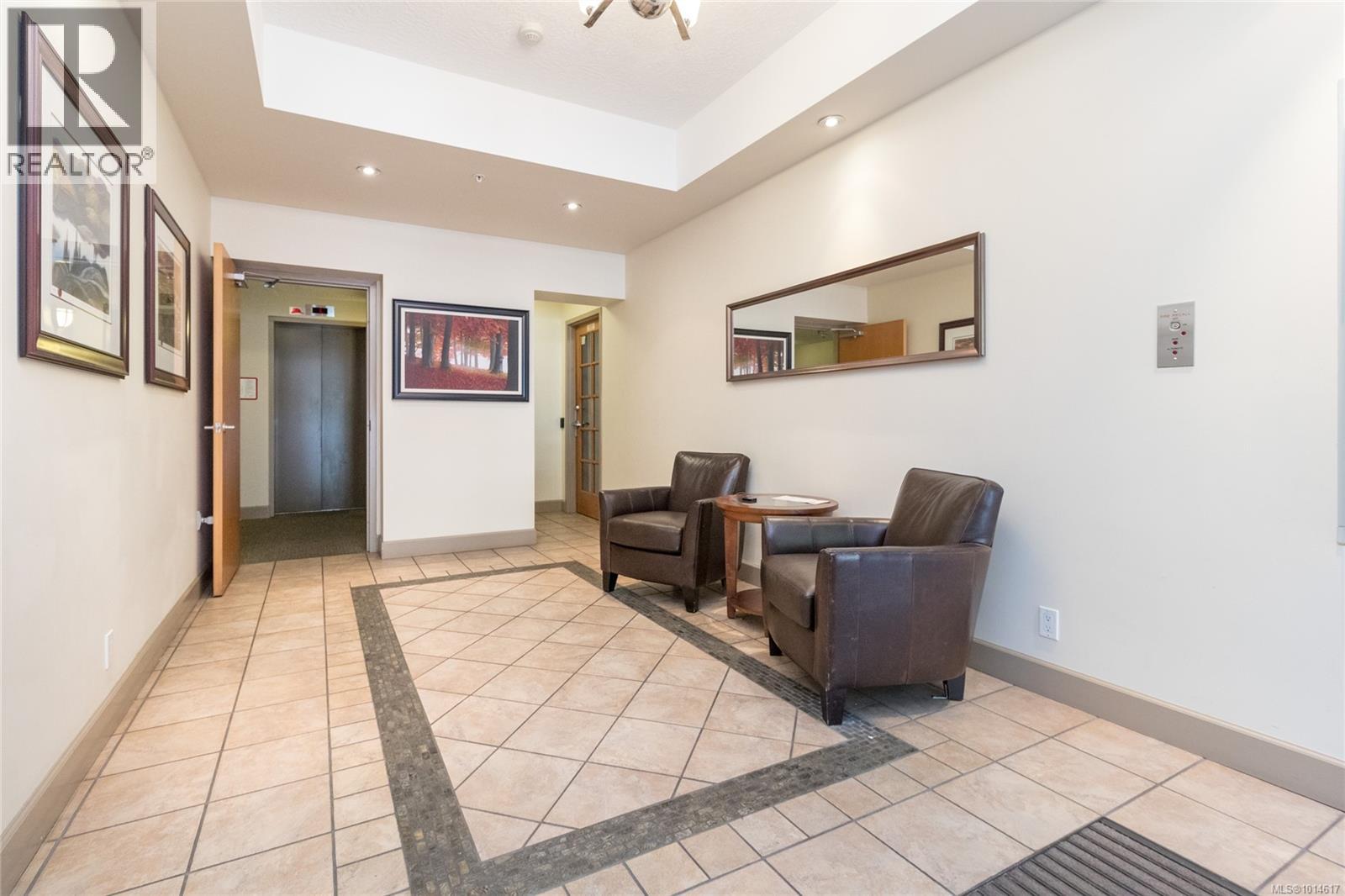 606 827 Fairfield Rd, Victoria