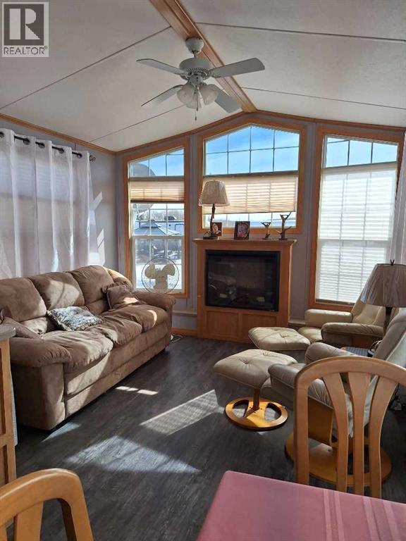 162, 67275 Range Road 114A - Photo 4 of 23, Rural Lac La Biche County, Alberta