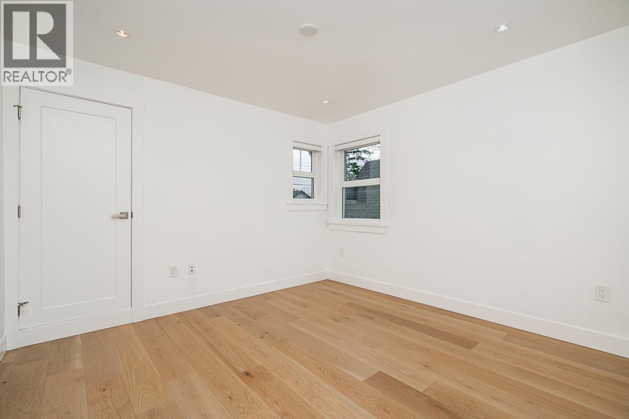 5634 52 Avenue, Delta