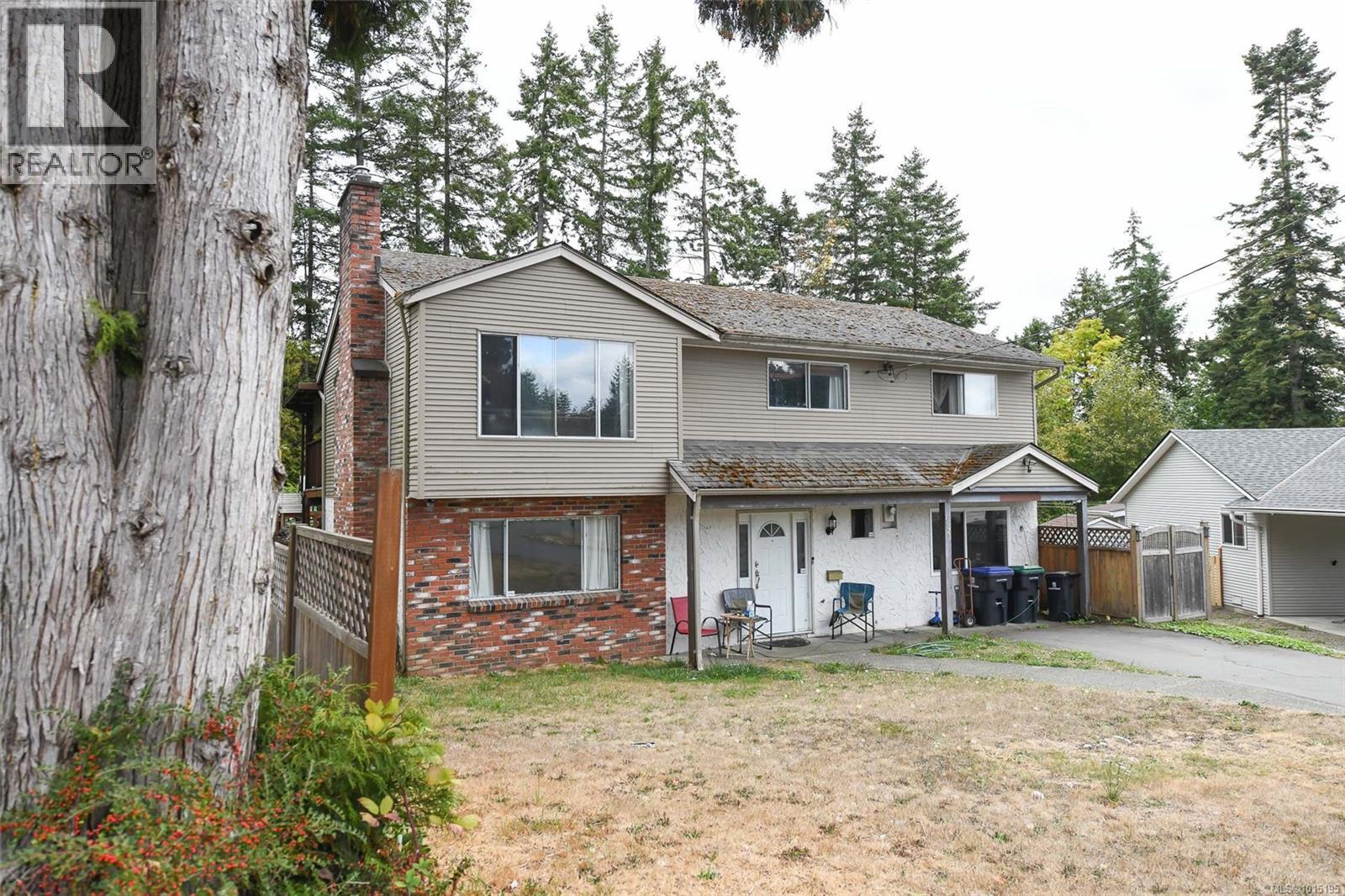 1571 Valley Cres, Courtenay