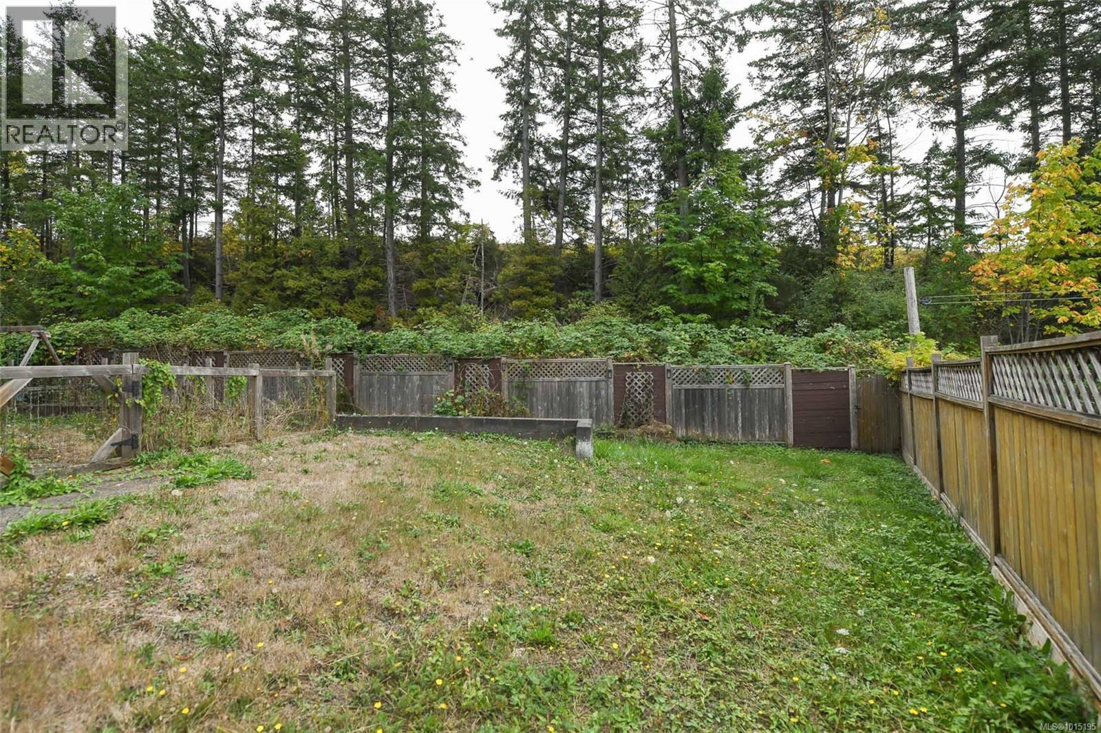 1571 Valley Cres, Courtenay