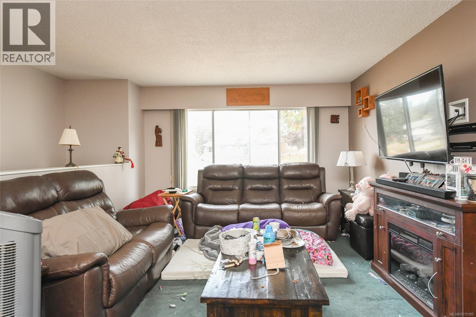 1571 Valley Cres, Courtenay