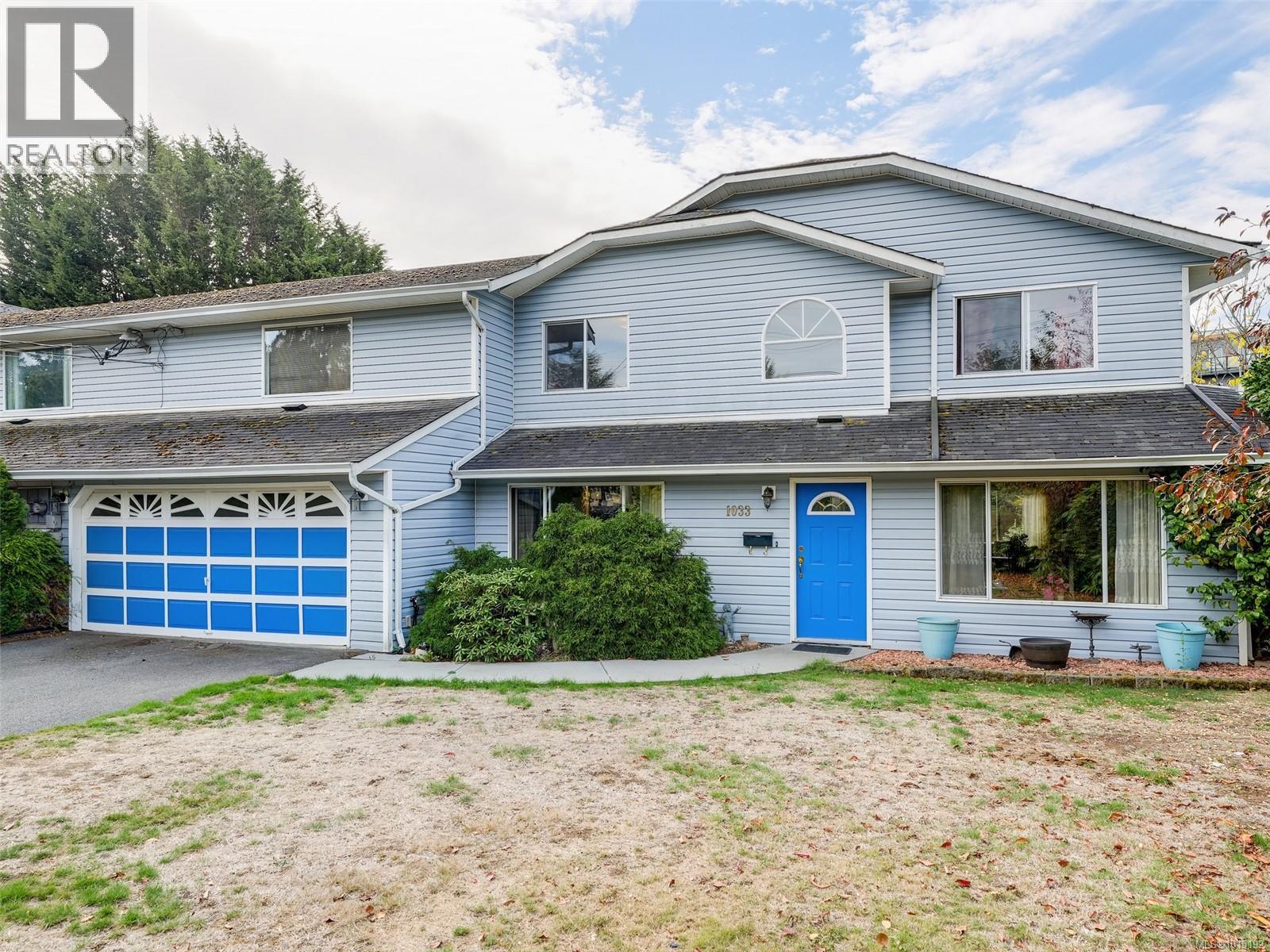 1033 Goldstream Ave, Langford