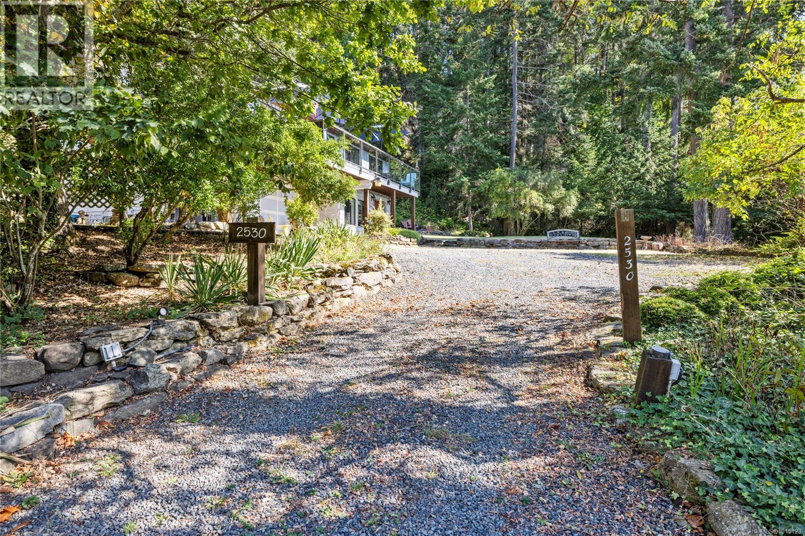 2530 Spring Beach Dr, Gabriola Island