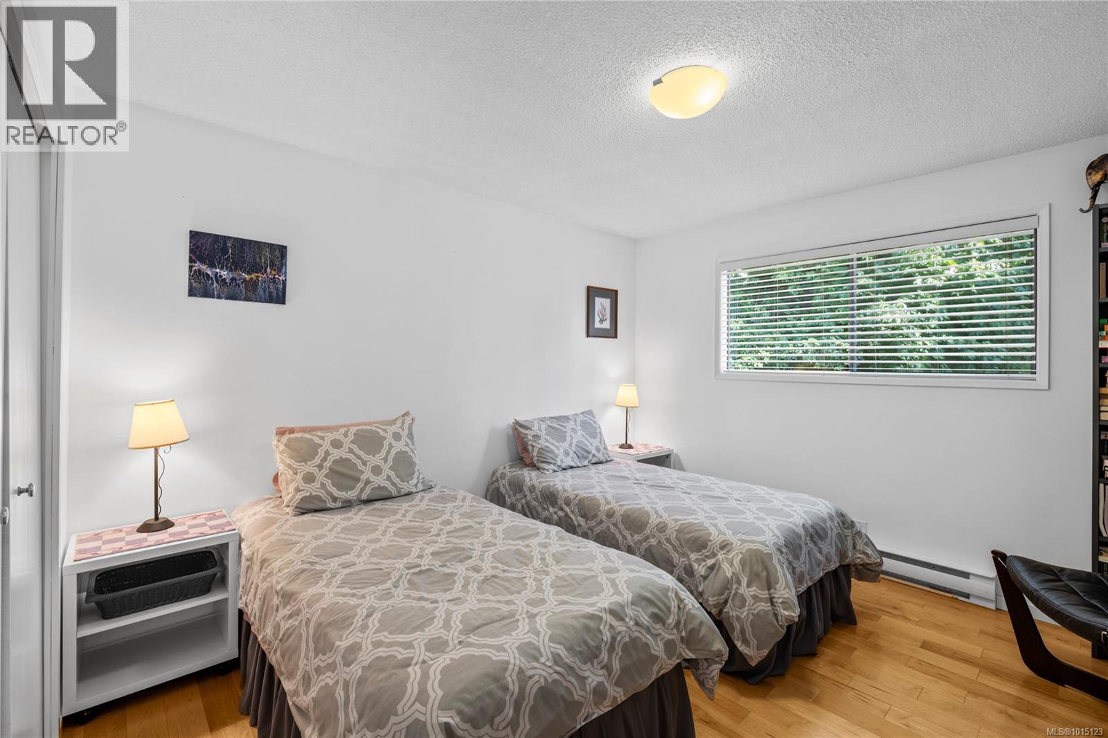 2530 Spring Beach Dr, Gabriola Island