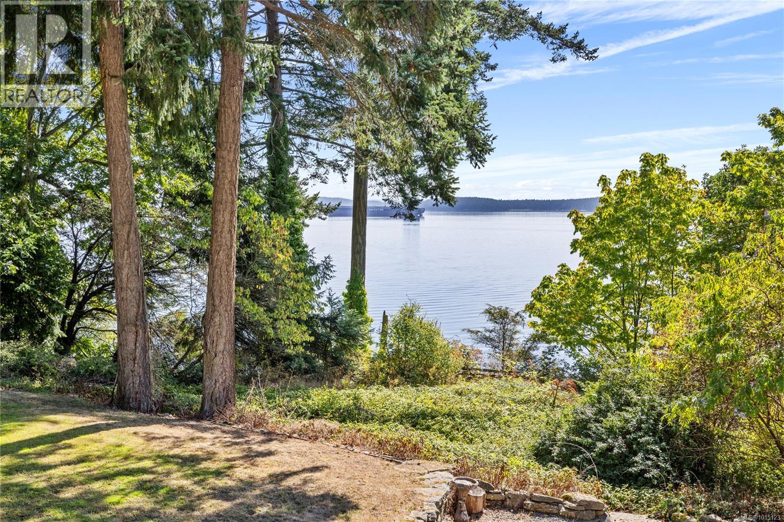 2530 Spring Beach Dr, Gabriola Island