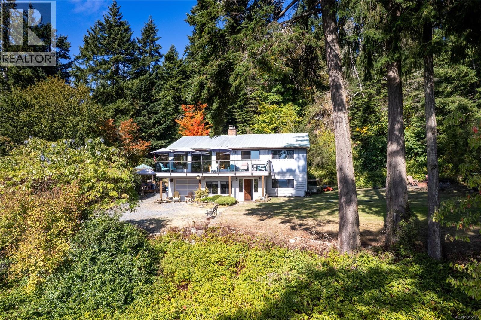 2530 Spring Beach Dr, Gabriola Island