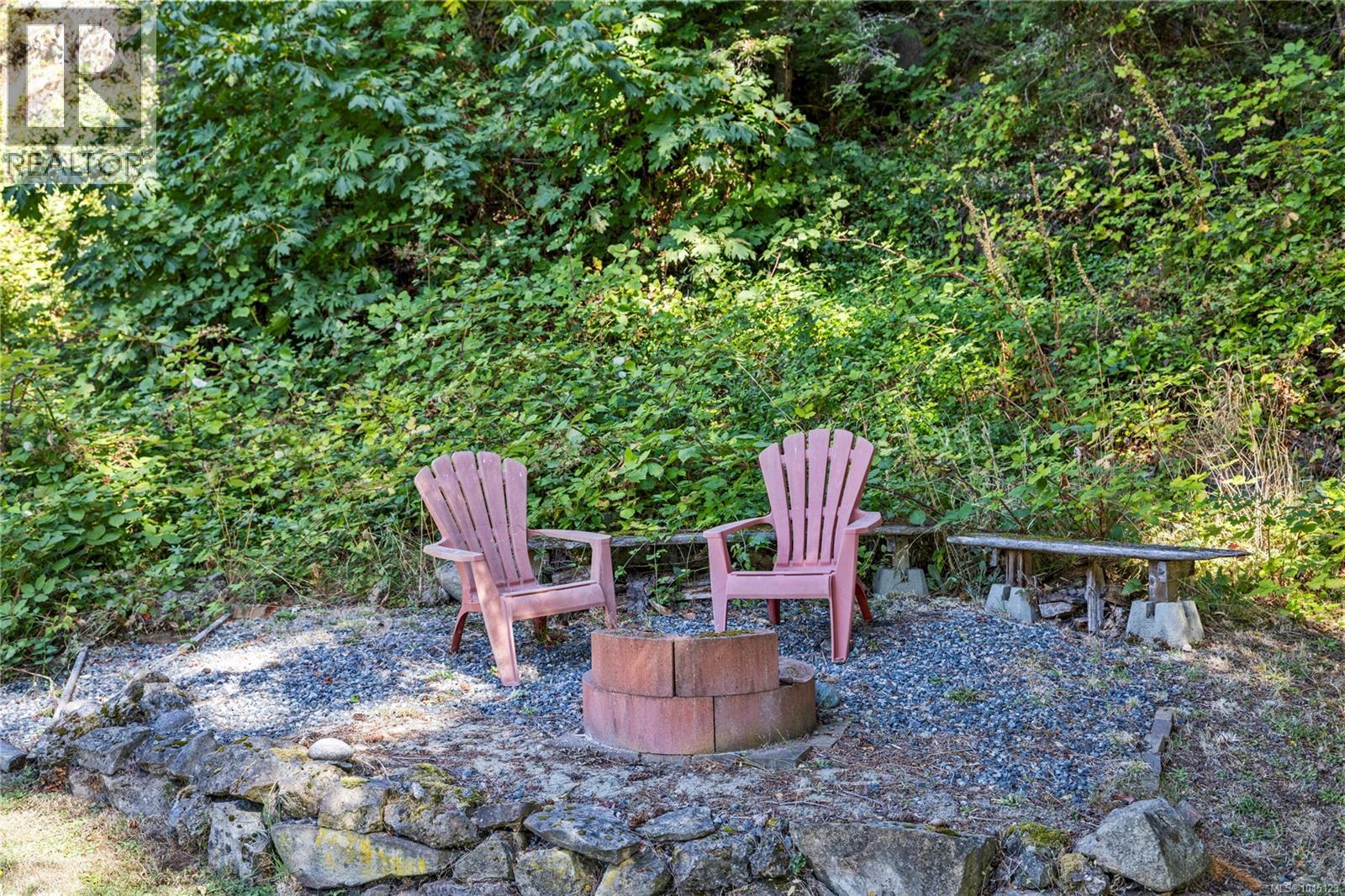 2530 Spring Beach Dr, Gabriola Island