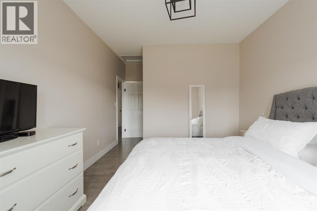 7104 Hughes Avenue, Fort McMurray