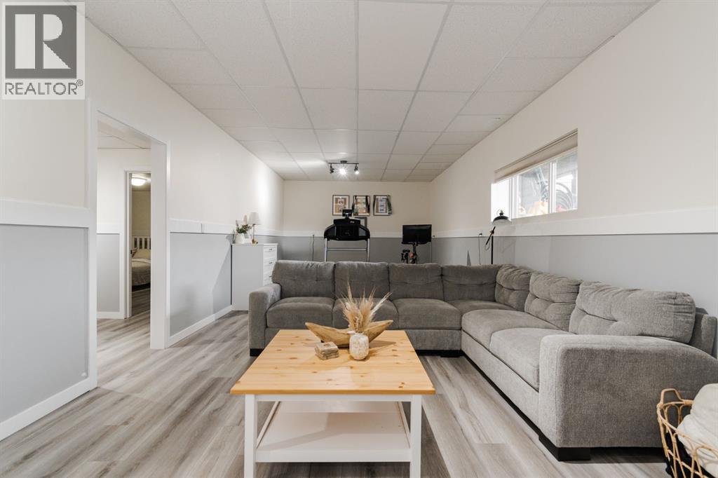 7104 Hughes Avenue, Fort McMurray