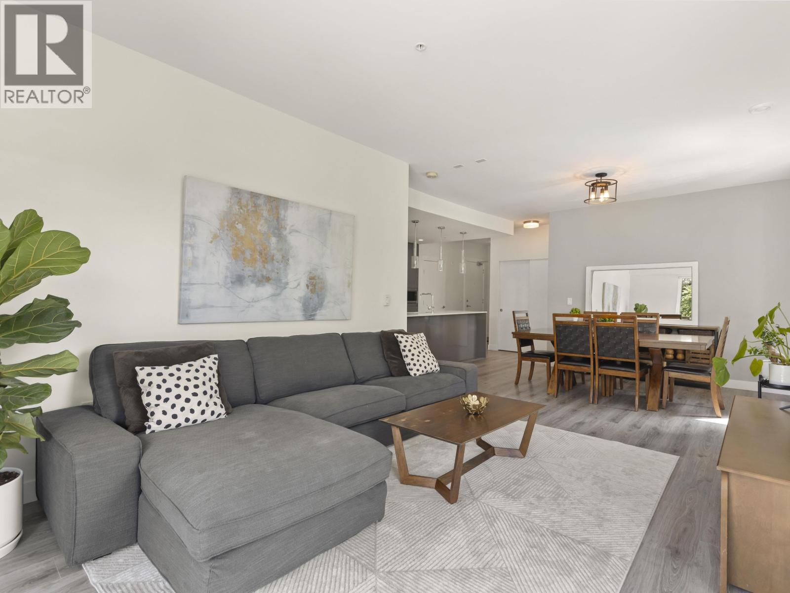 303 1327 DRAYCOTT ROAD, North Vancouver