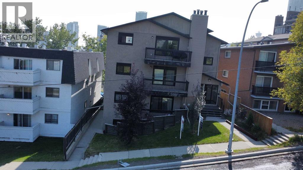 Single Family House for Sale in    Avenue NE Crescent Heights Calgary 