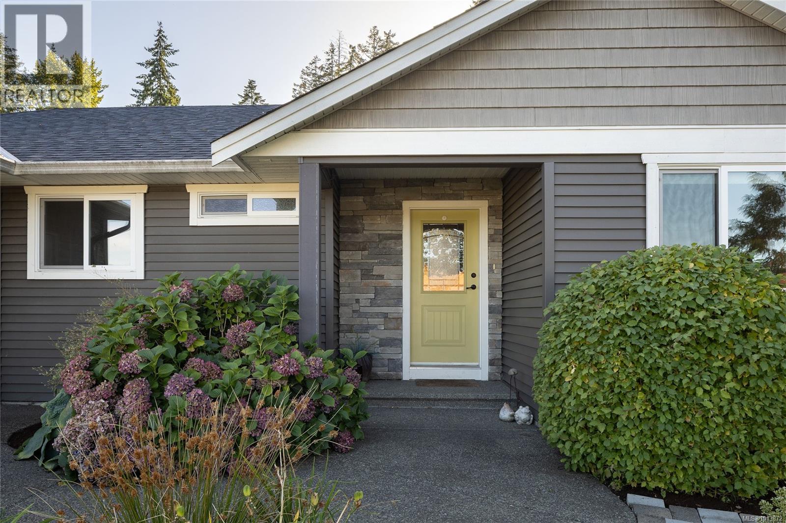 2065 Morello Pl, Courtenay