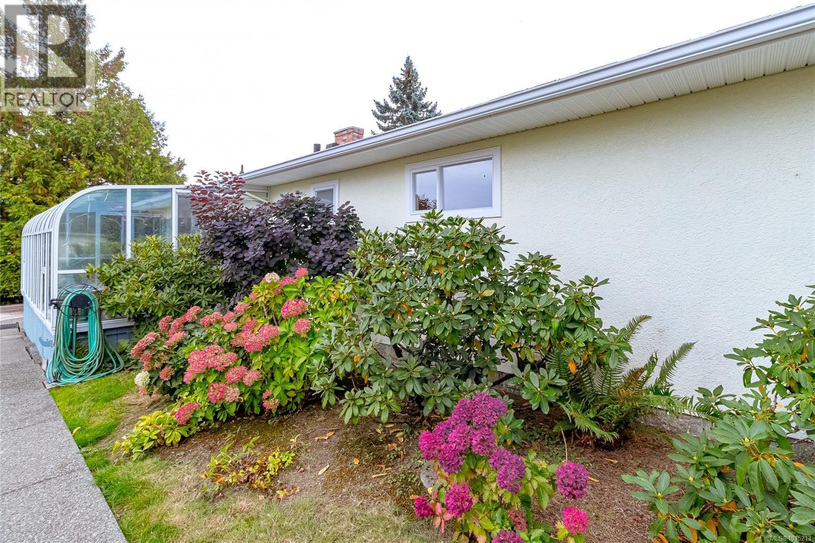  3359 Cowichan Lake Road, Lake Cowichan