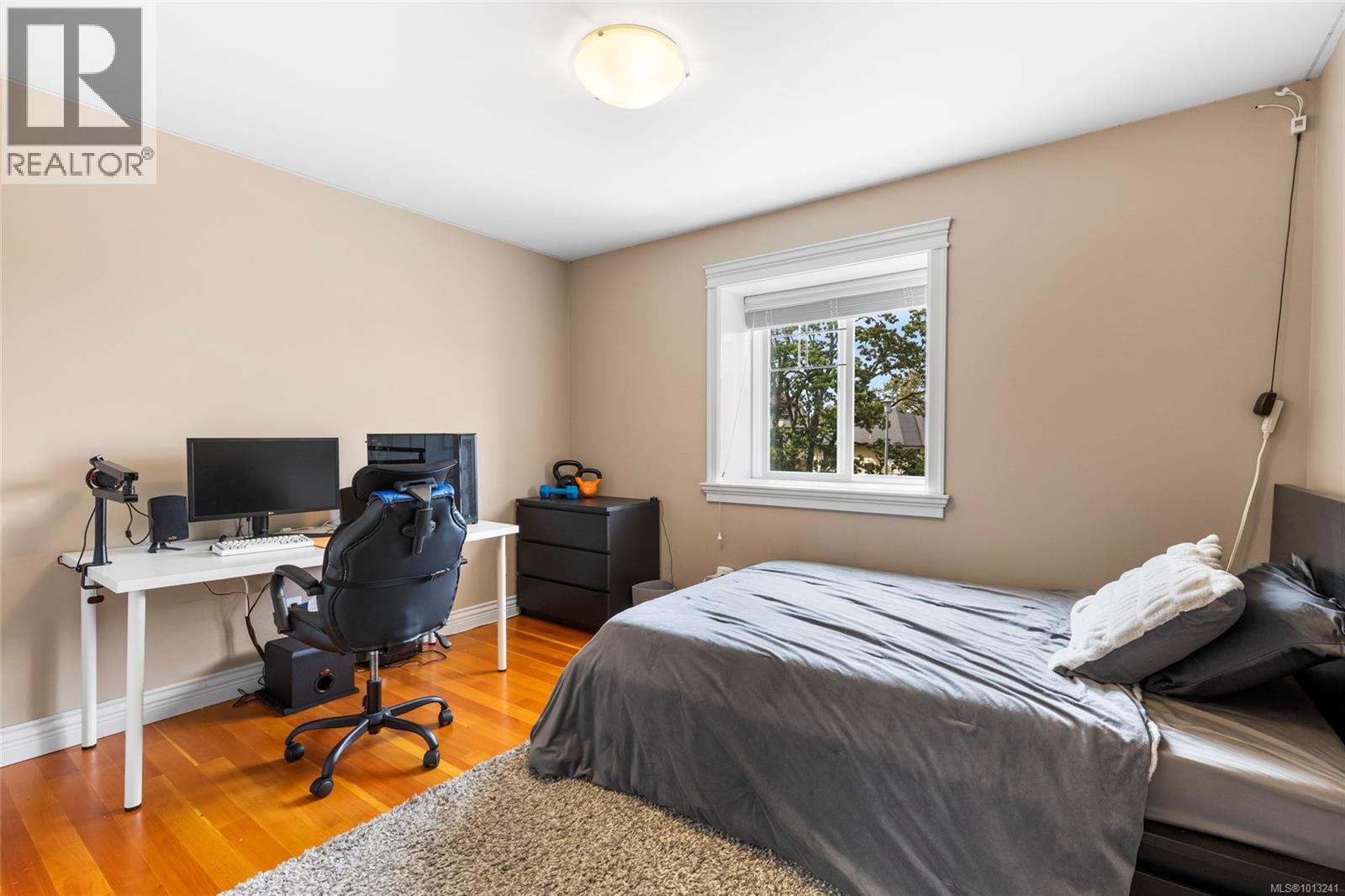  3927 Druce Lane, Saanich