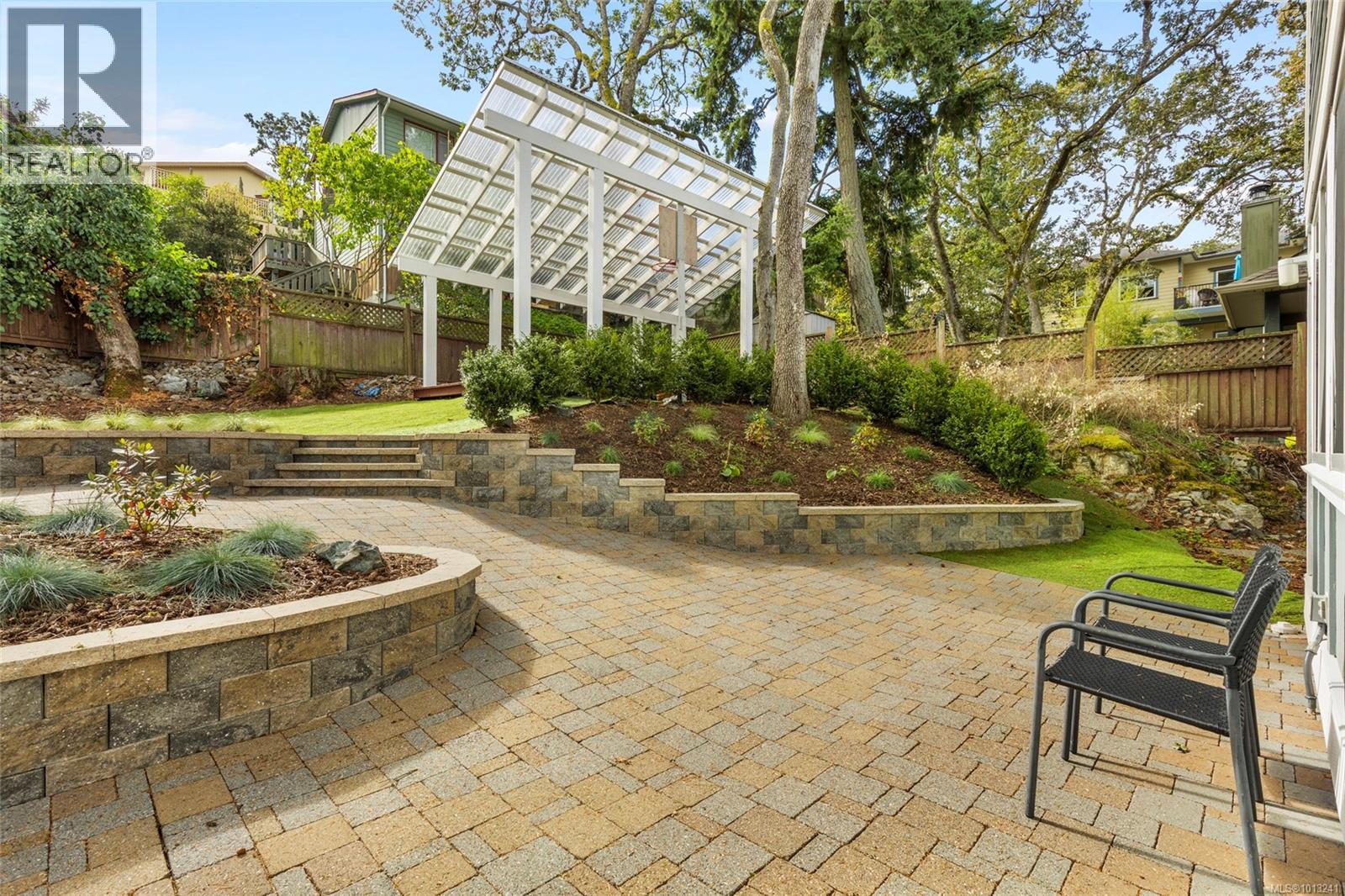 3927 Druce Lane, Saanich