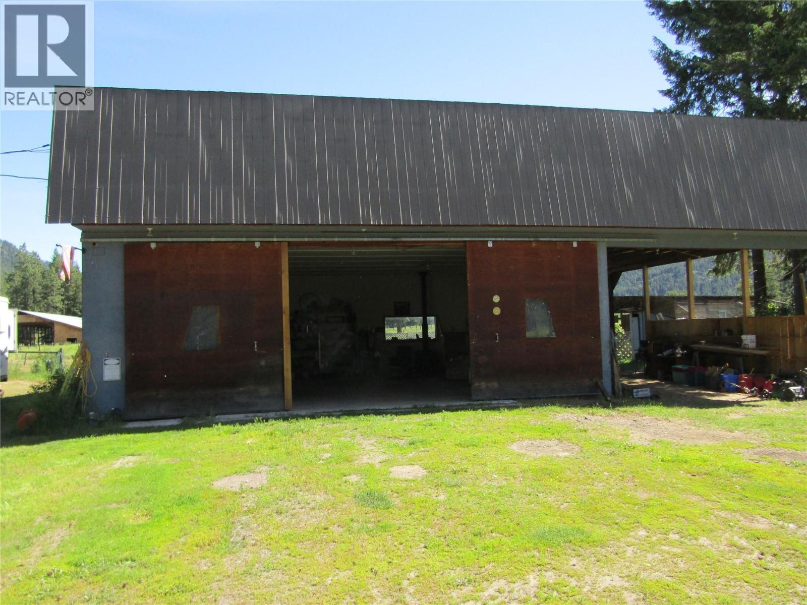 3260 Christian Valley Road, Westbridge