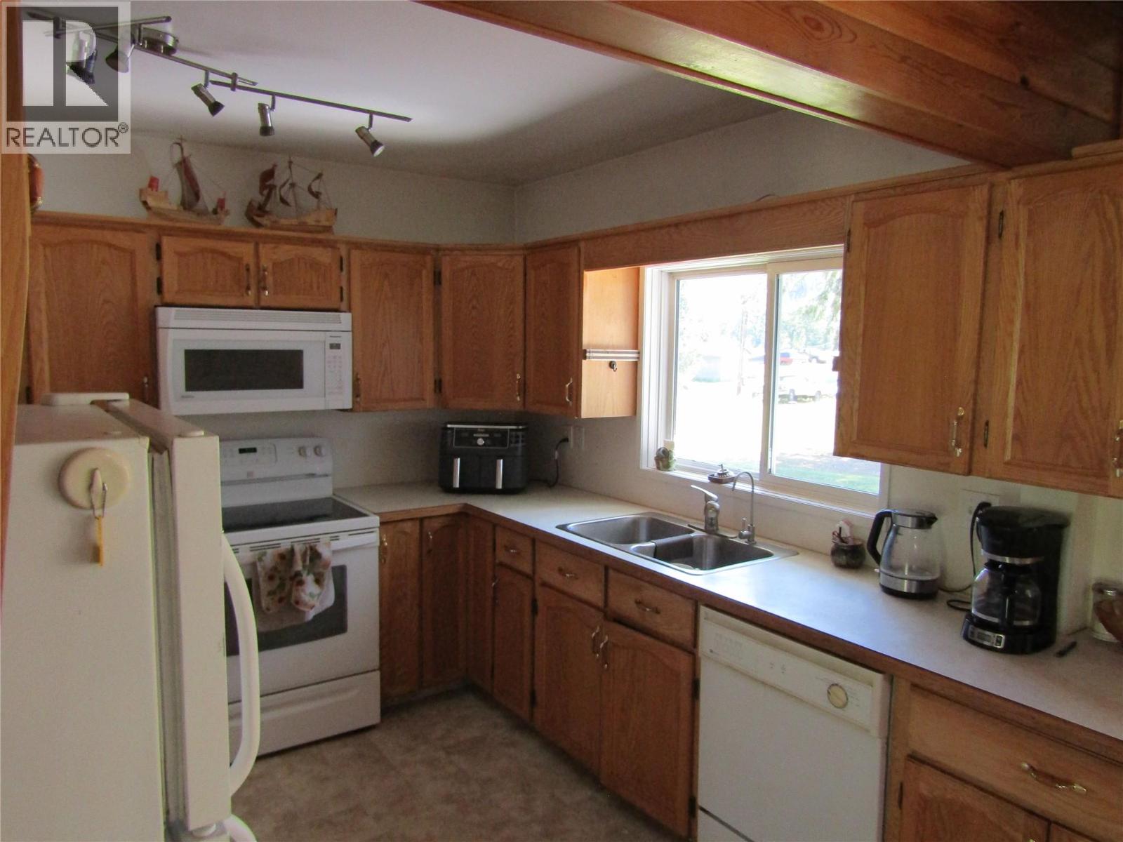 3260 Christian Valley Road, Westbridge