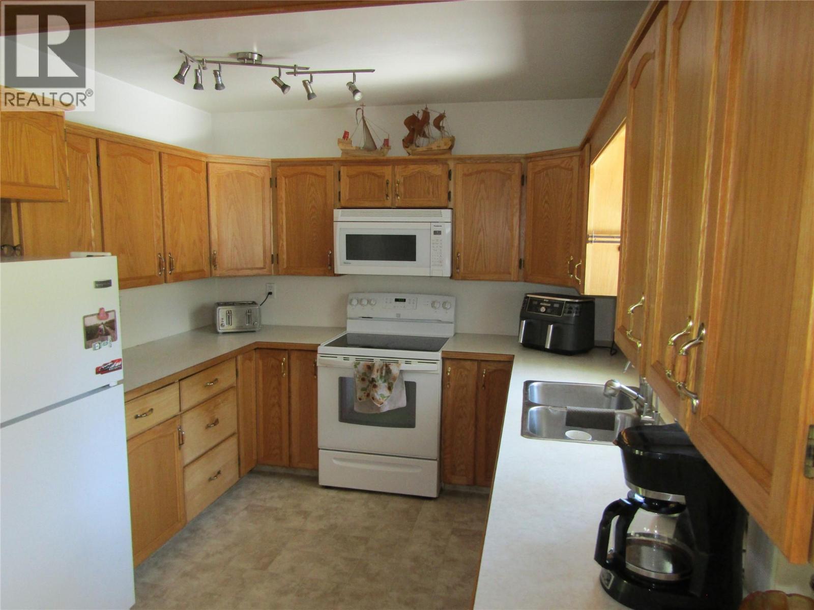 3260 Christian Valley Road, Westbridge