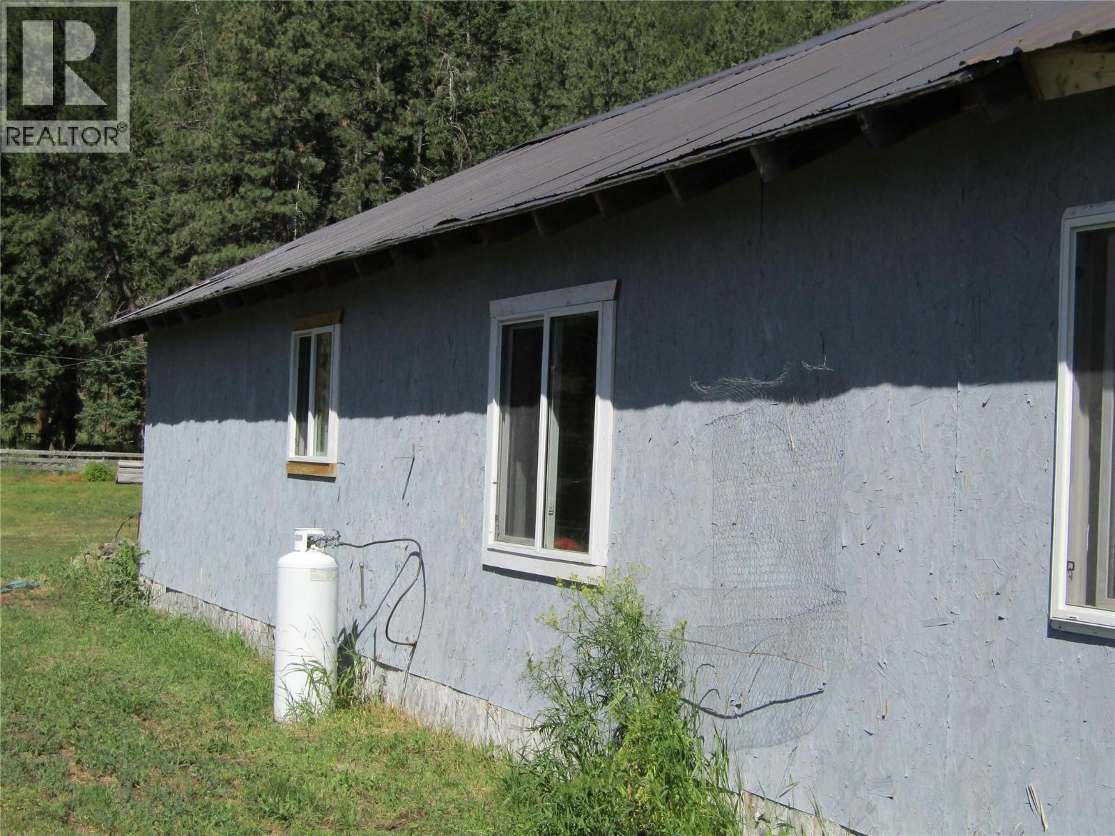 3260 Christian Valley Road, Westbridge