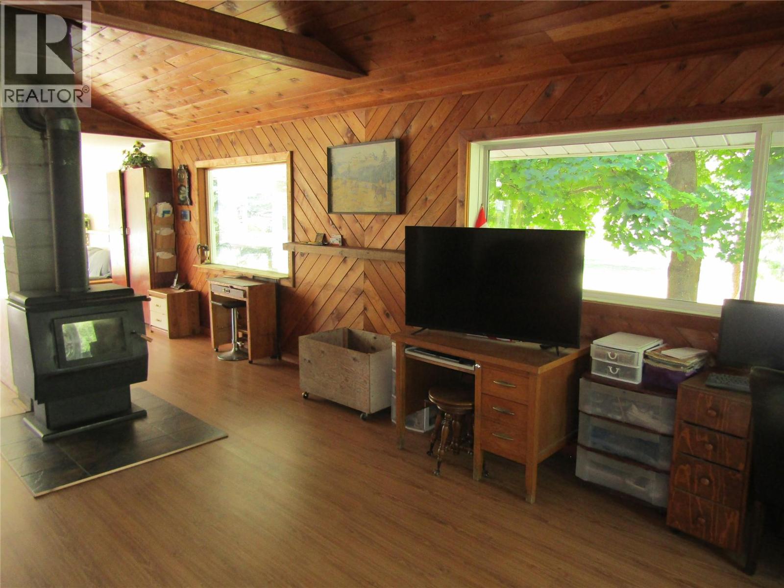 3260 Christian Valley Road, Westbridge