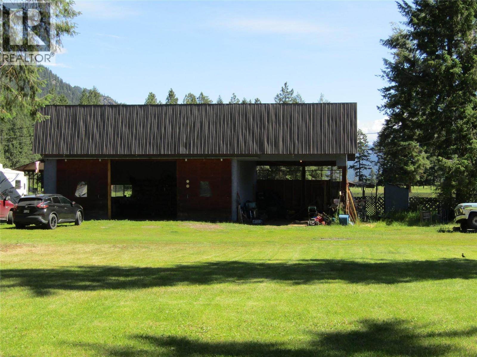 3260 Christian Valley Road, Westbridge