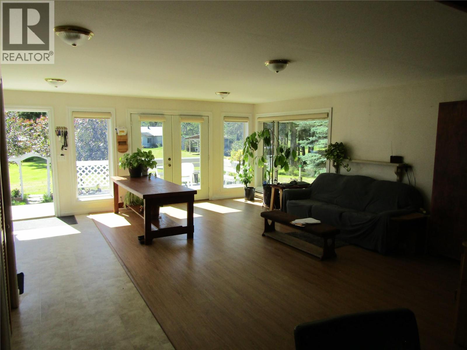 3260 Christian Valley Road, Westbridge