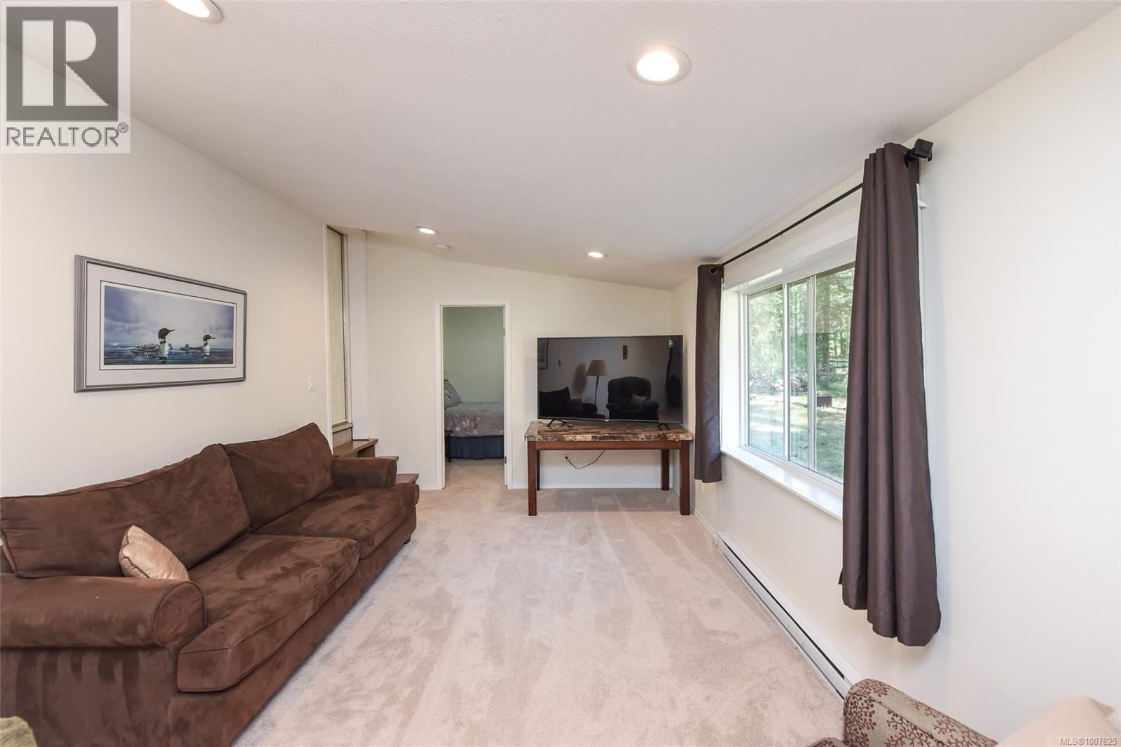 3476/3470 Heather Rd, Black Creek
