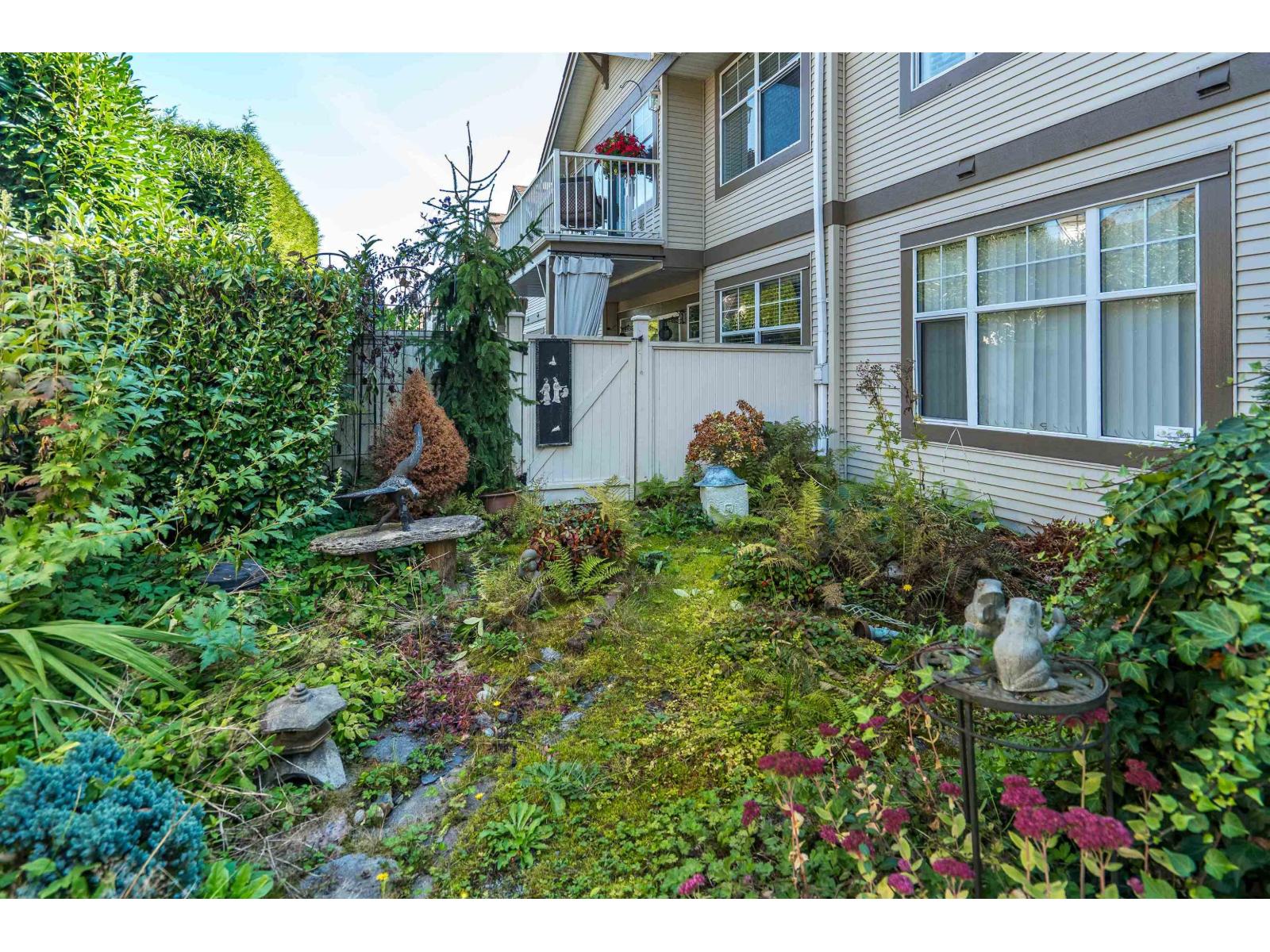 1 20751 87 AVENUE, Langley