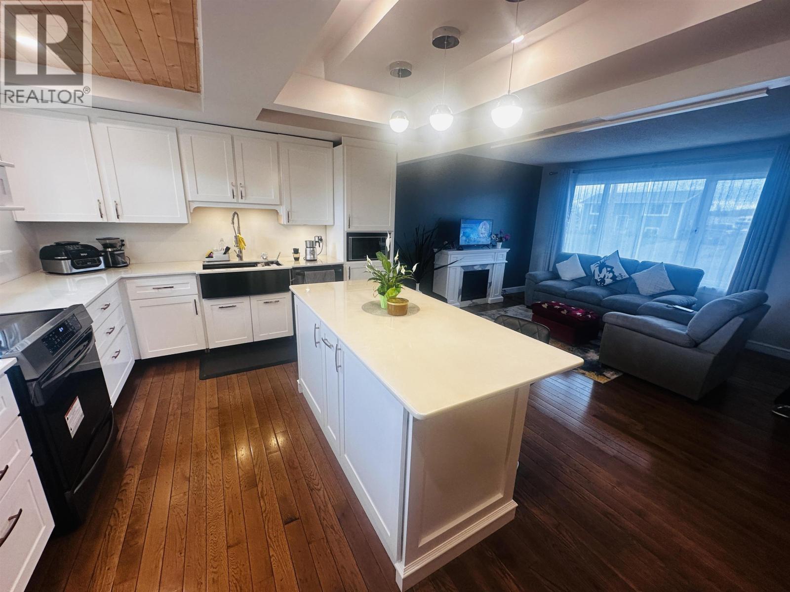 406 4TH Avenue, Burns Lake