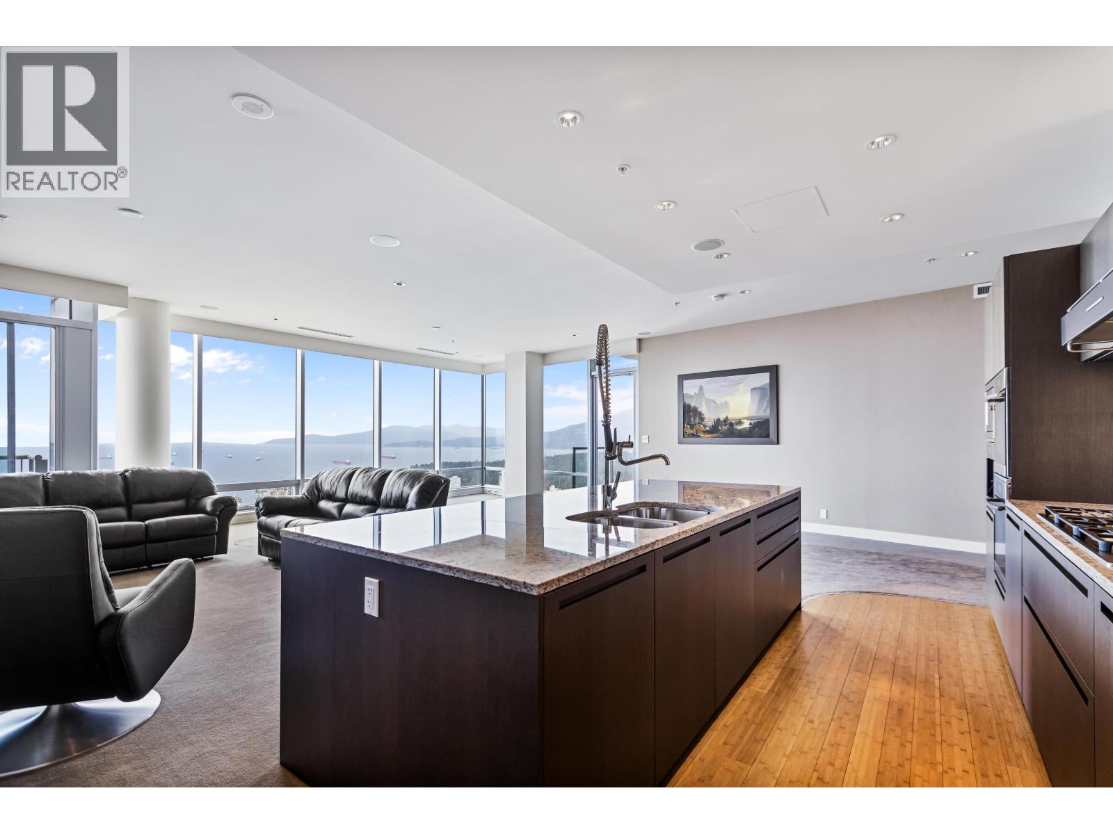 5501 1128 W GEORGIA STREET, Vancouver